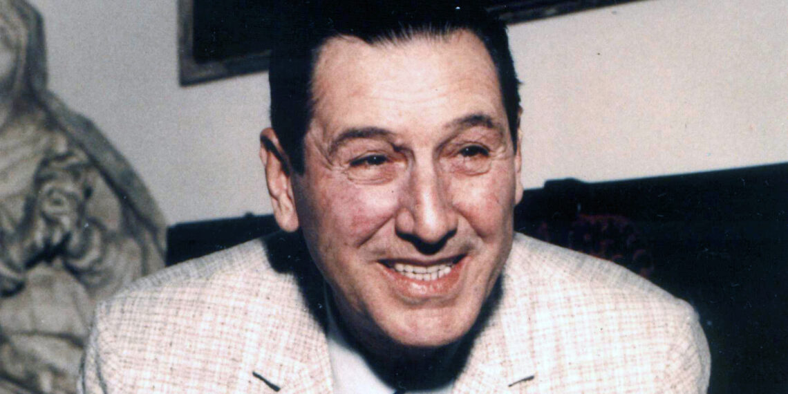 LA HORA DE LOS PUEBLOS