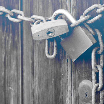 Arqueología de una casa doliente