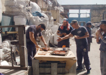 LO PRIMERO FUE SOBREVIVIR