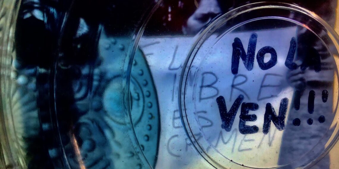 NO LA VEN
