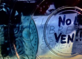 NO LA VEN