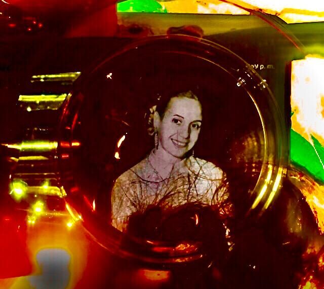 NUEVAS AGUAS FUERTES PERONISTAS CON BIGOTE BICOLOR