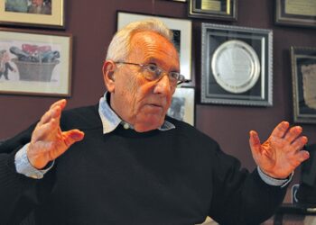 HÉCTOR RECALDE, EL REPARADOR DE LEYES OBRERAS